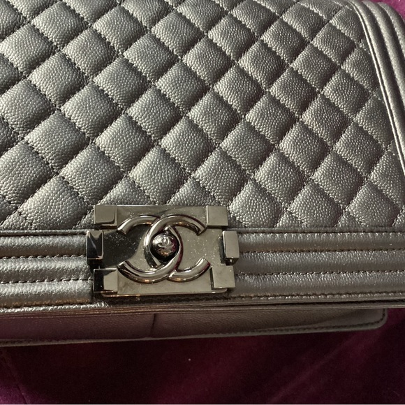 SOLD Chanel So Black New Medium Boy - Picture 2 of 10